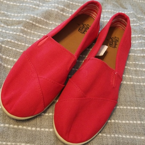 faded glory canvas slip on shoes